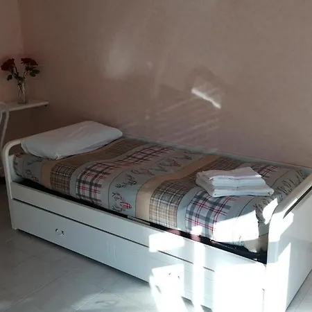 Appartement Trilocale A 2 Passi Dal Mare Con Posto Auto